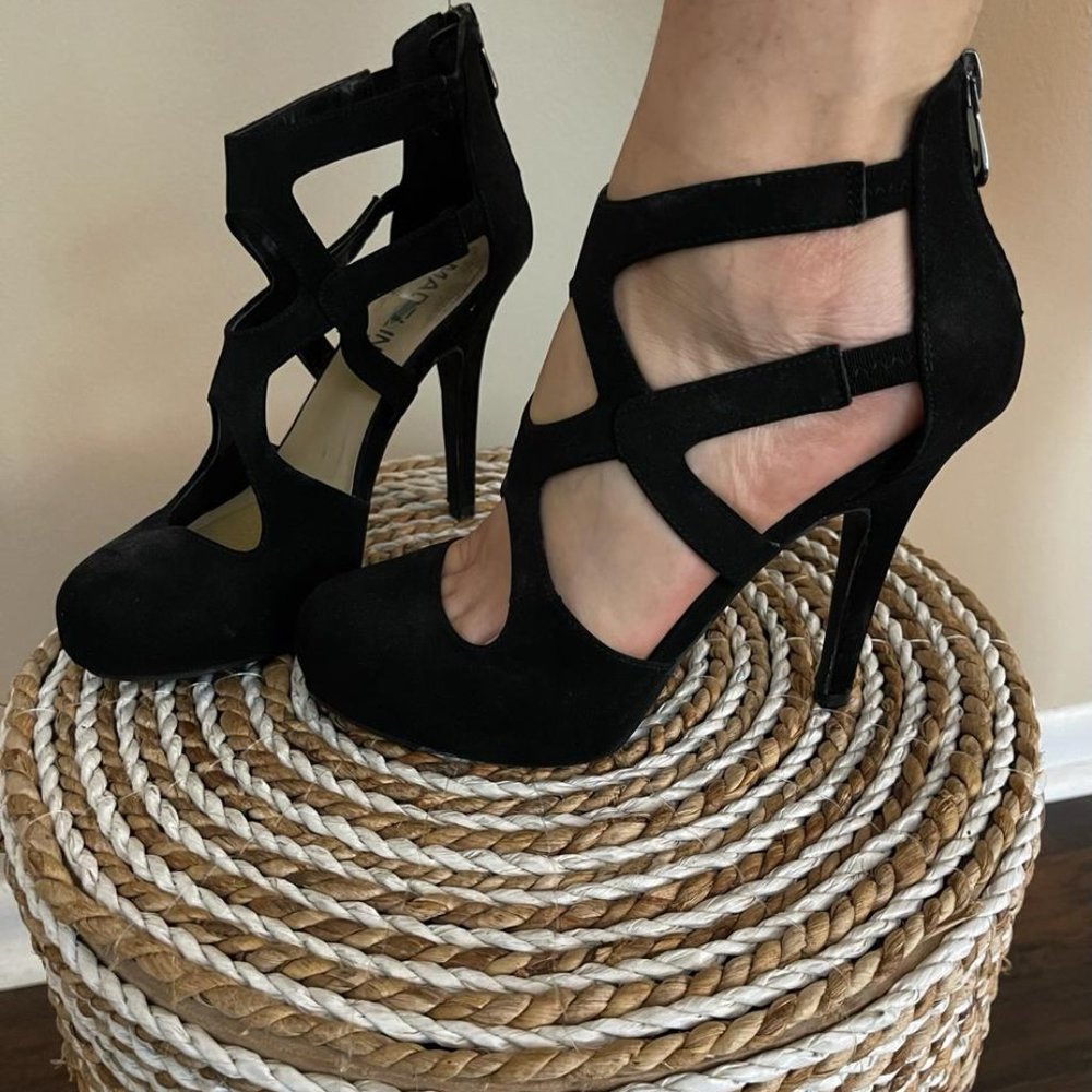 Black Heels new size 7